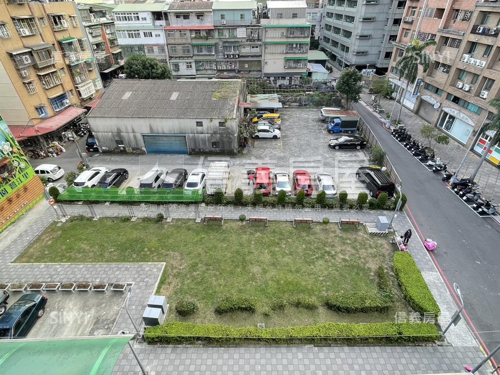 捷運鷺江國小公寓房屋室內格局與周邊環境