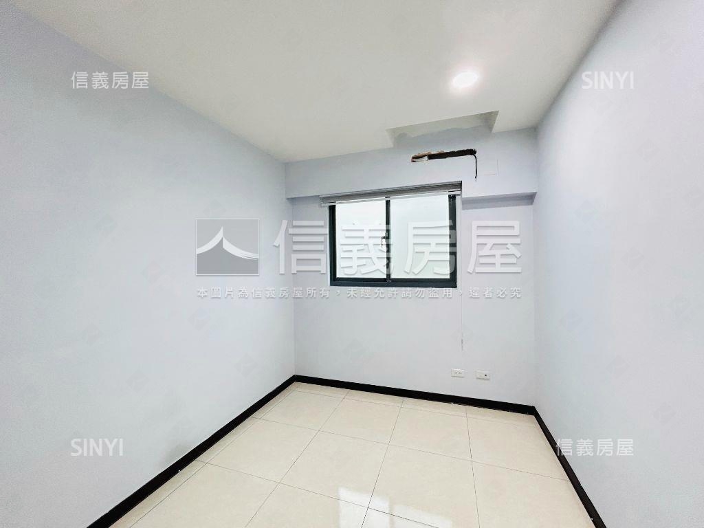 慈文學區大三房車位房屋室內格局與周邊環境