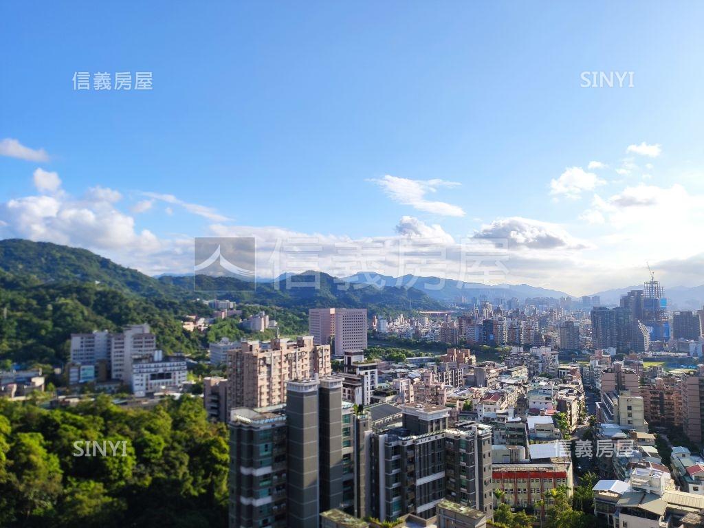 台北市文山區翡翠城堡豪景大戶 總價40萬 立即了解更多資訊