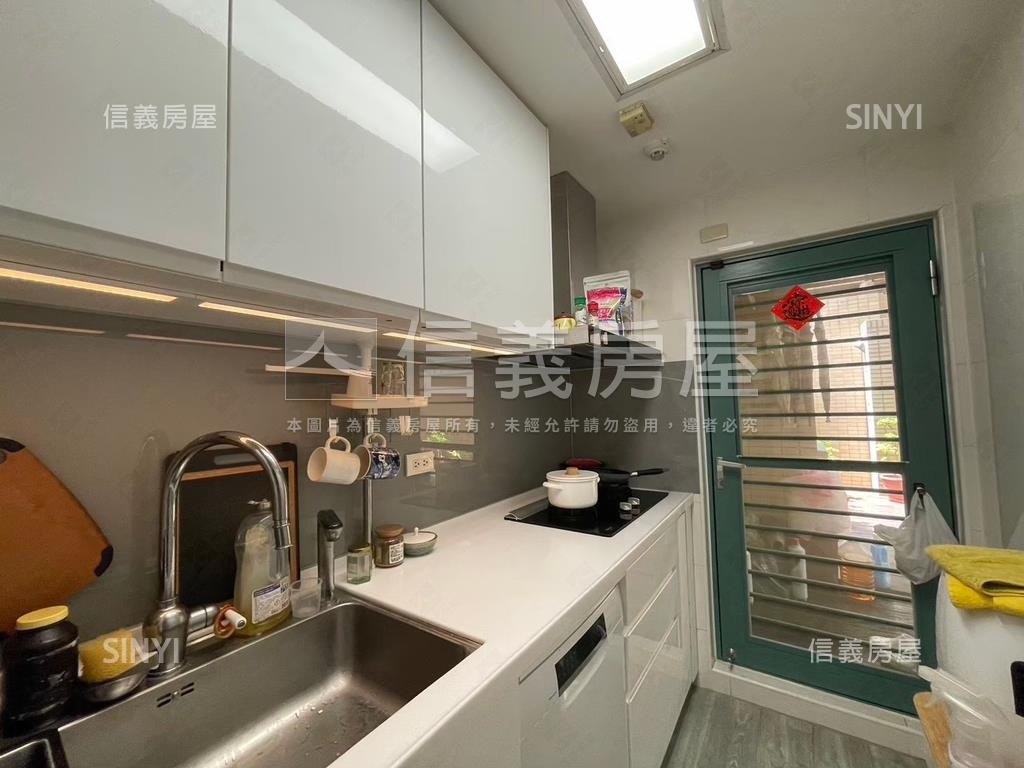 克拉美地３房車位房屋室內格局與周邊環境