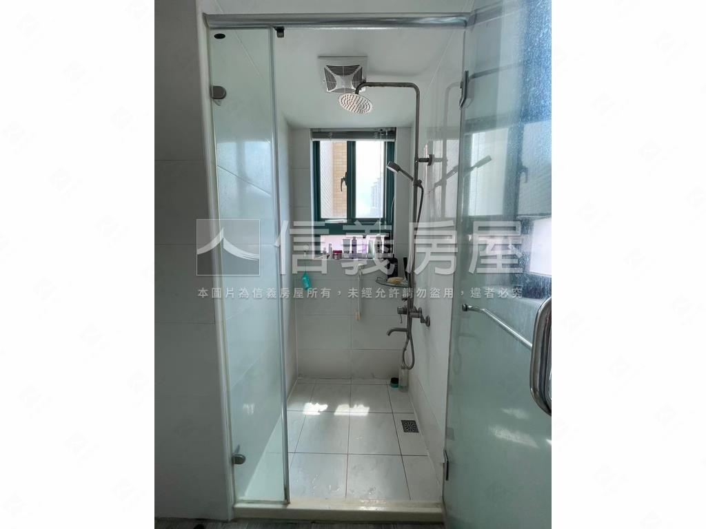 克拉美地３房車位房屋室內格局與周邊環境