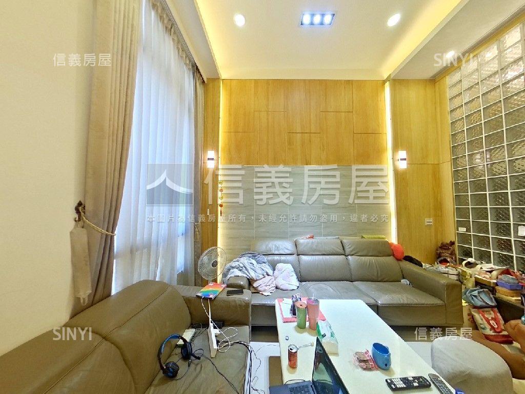 領袖花老闆喜愛房屋室內格局與周邊環境