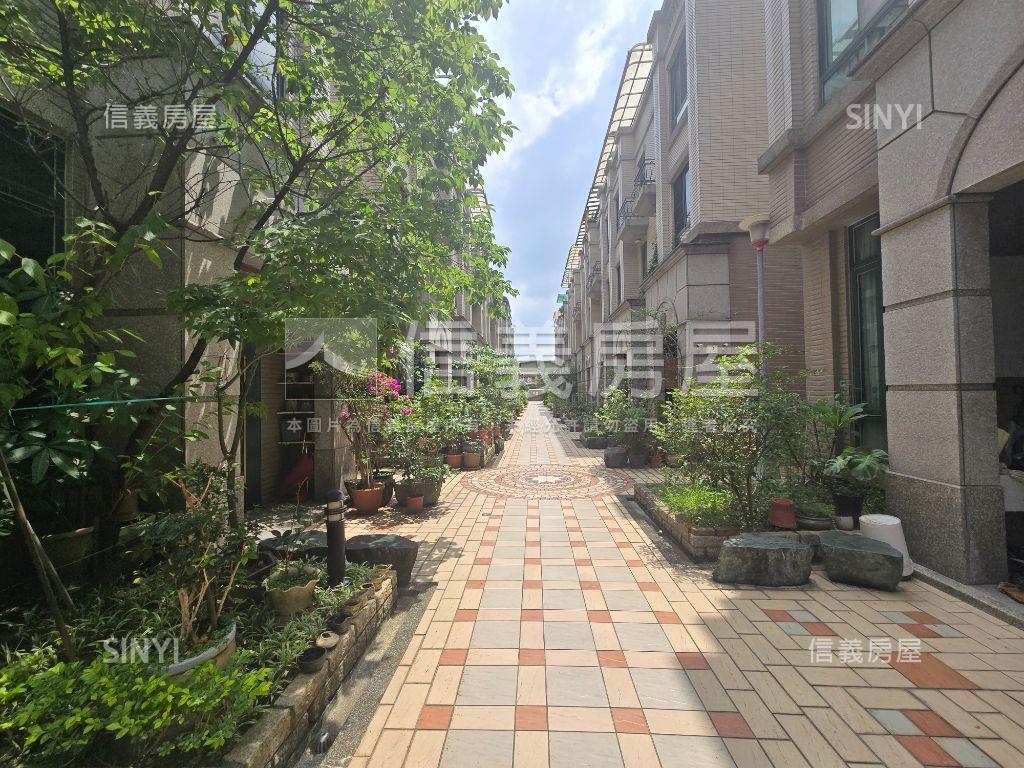 領袖花老闆喜愛房屋室內格局與周邊環境