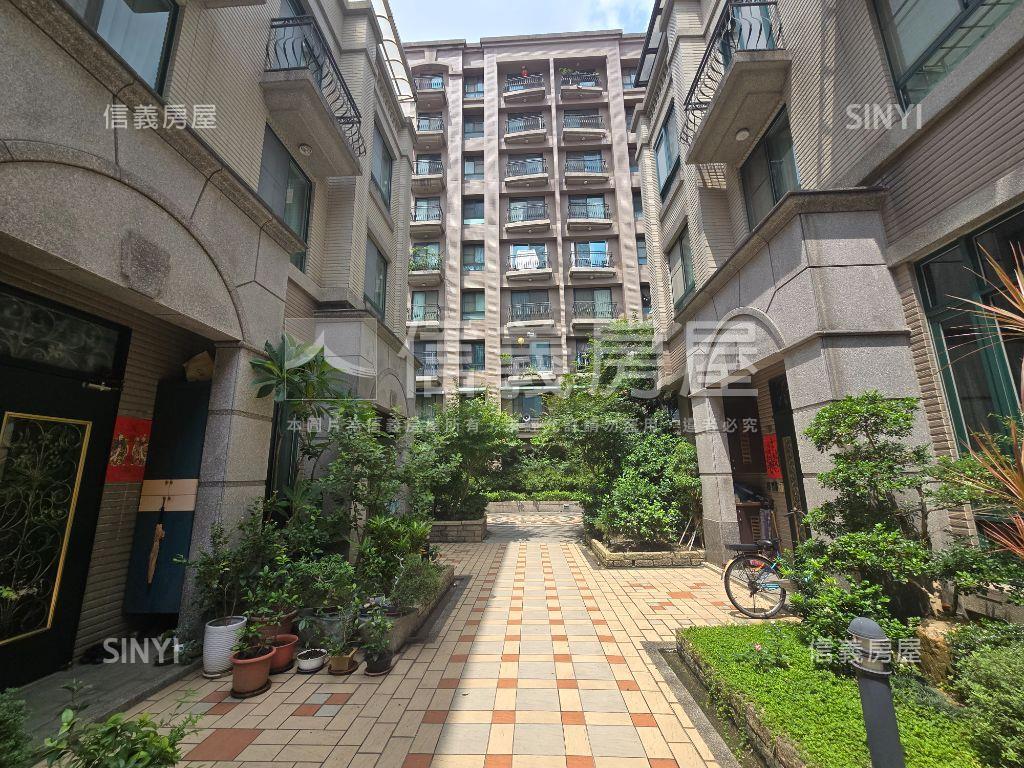 領袖花老闆喜愛房屋室內格局與周邊環境