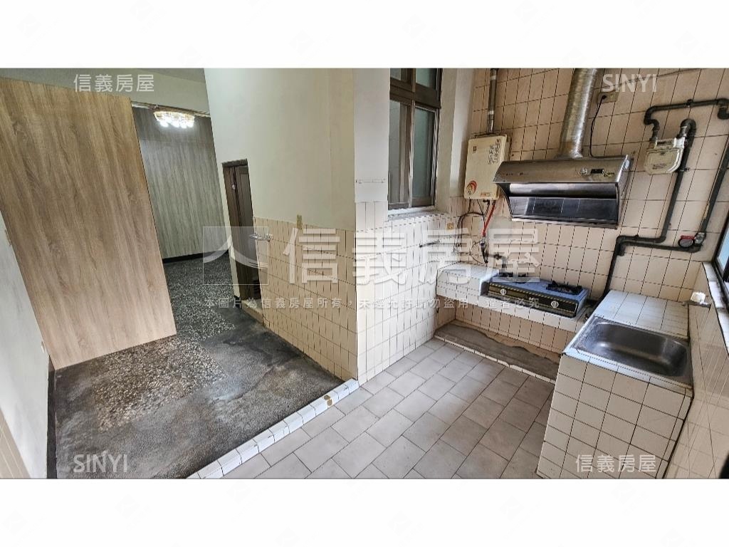 士林極品三樓公寓房屋室內格局與周邊環境