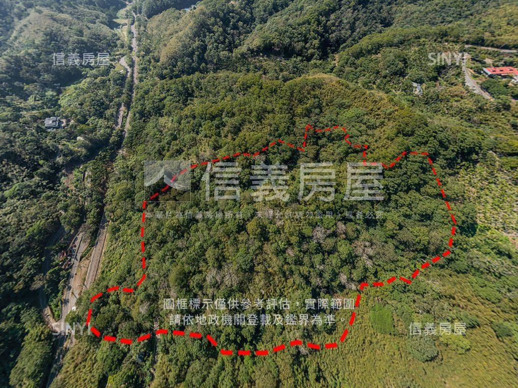 三義鄉龍騰段萬坪農地房屋室內格局與周邊環境