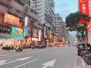 永安捷運中和路上黃金店面