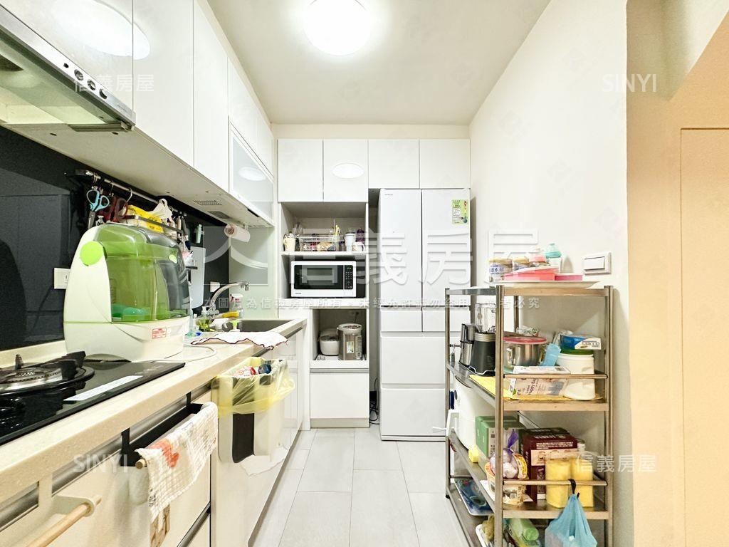 【東區】煙波芳鄰典雅四房房屋室內格局與周邊環境