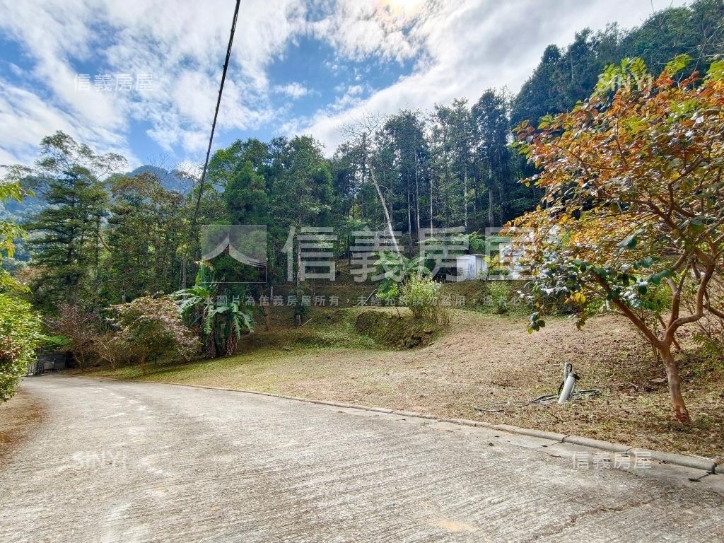 近五指山芬多精休閒土地房屋室內格局與周邊環境