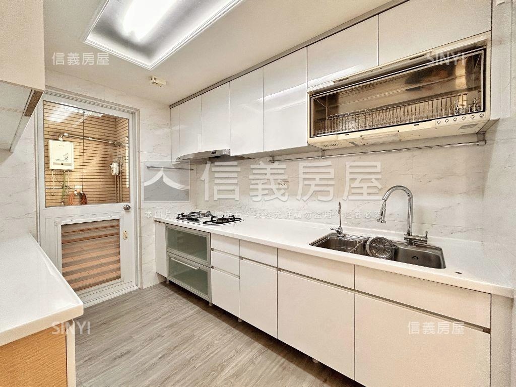 近民視春城麗池裝潢三房房屋室內格局與周邊環境