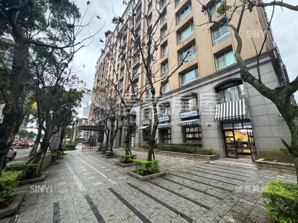 近民視春城麗池裝潢三房房屋室內格局與周邊環境