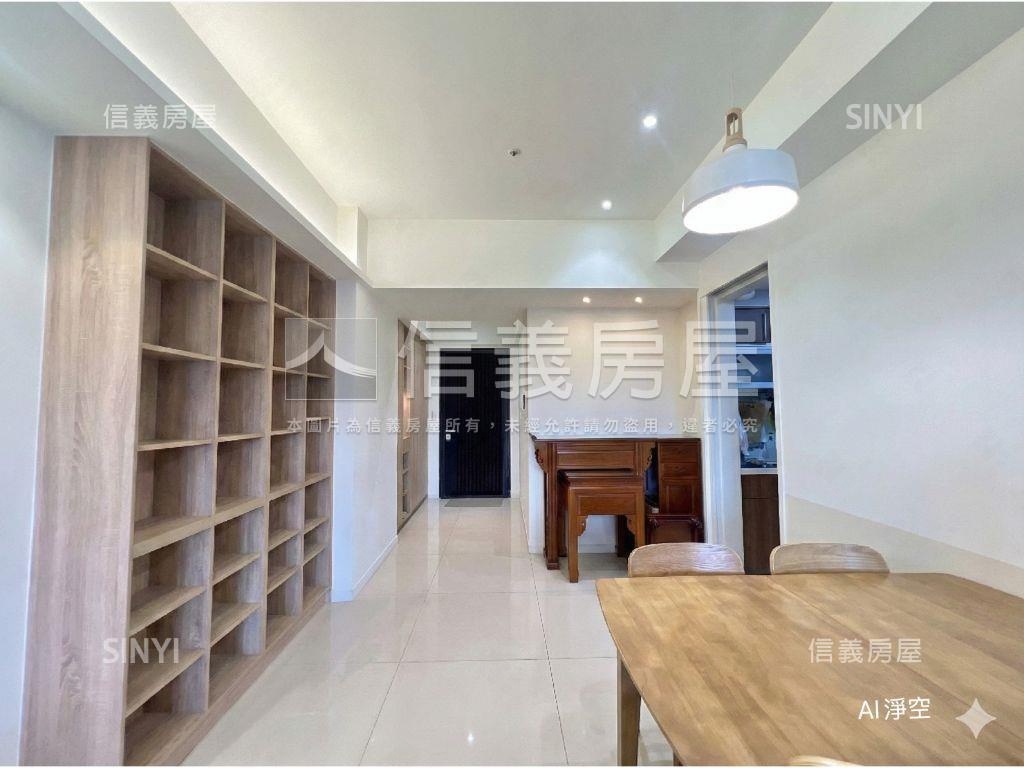 次頂樓山景華固三房附車位房屋室內格局與周邊環境