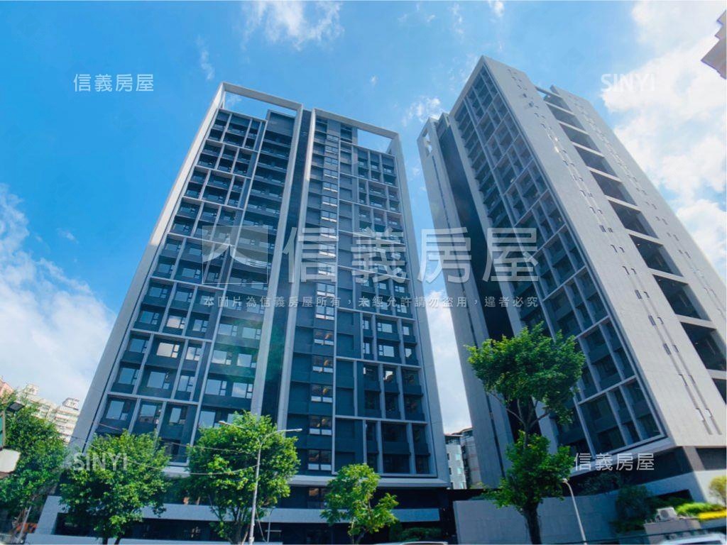 次頂樓山景華固三房附車位房屋室內格局與周邊環境