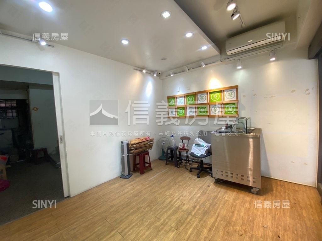 百貨齊聚★至聖路★潛質店房屋室內格局與周邊環境