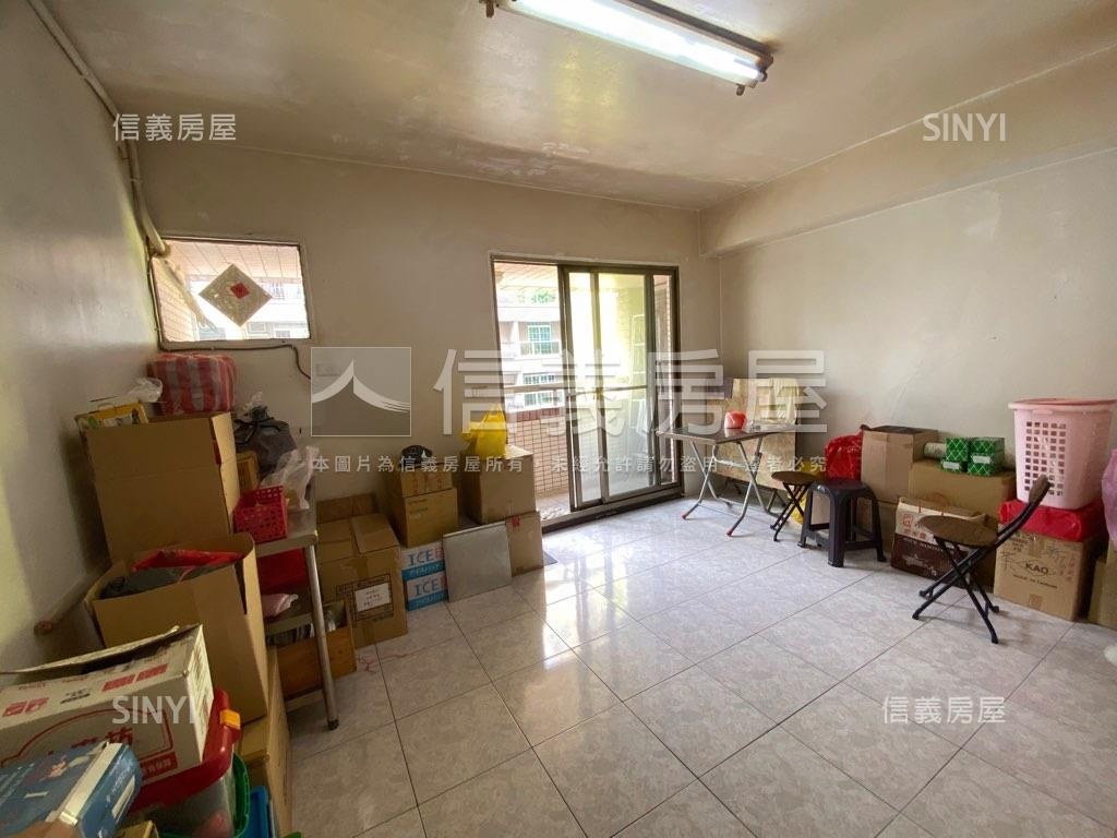 百貨齊聚★至聖路★潛質店房屋室內格局與周邊環境