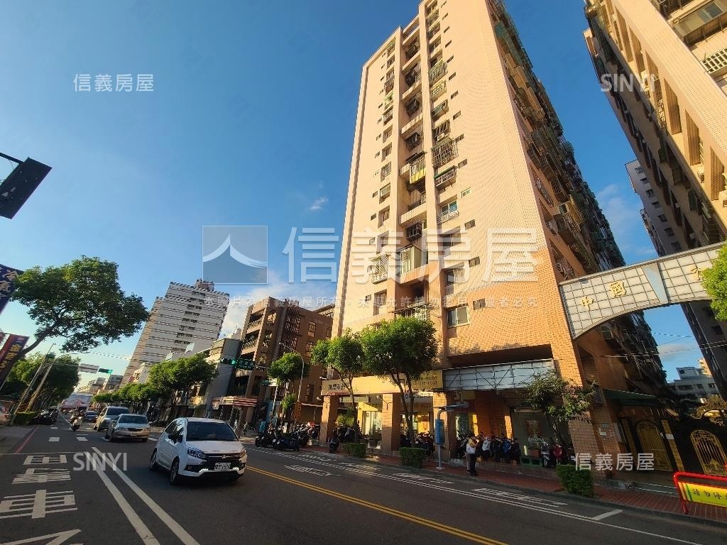 藝文優質三角窗店面房屋室內格局與周邊環境