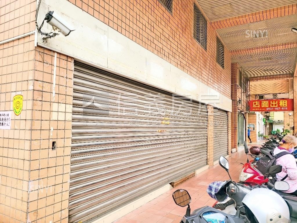 藝文車水馬龍傳家大店面房屋室內格局與周邊環境