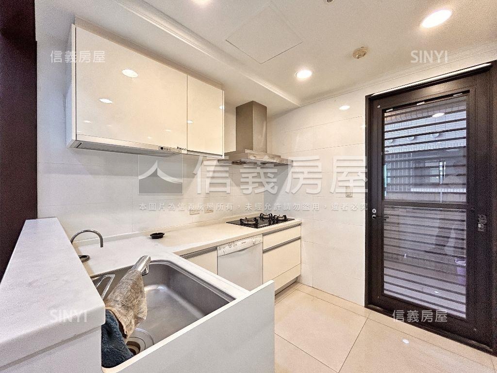 新莊副都心遠雄海德公園房屋室內格局與周邊環境