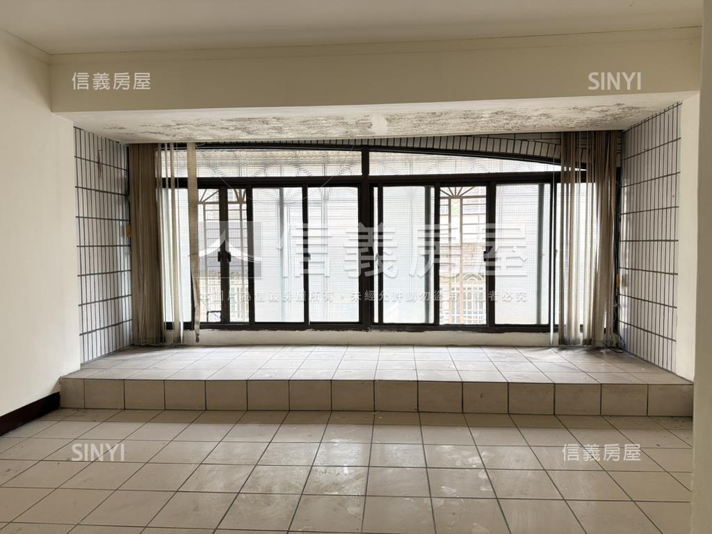 中平邊間採光大戶名邸房屋室內格局與周邊環境