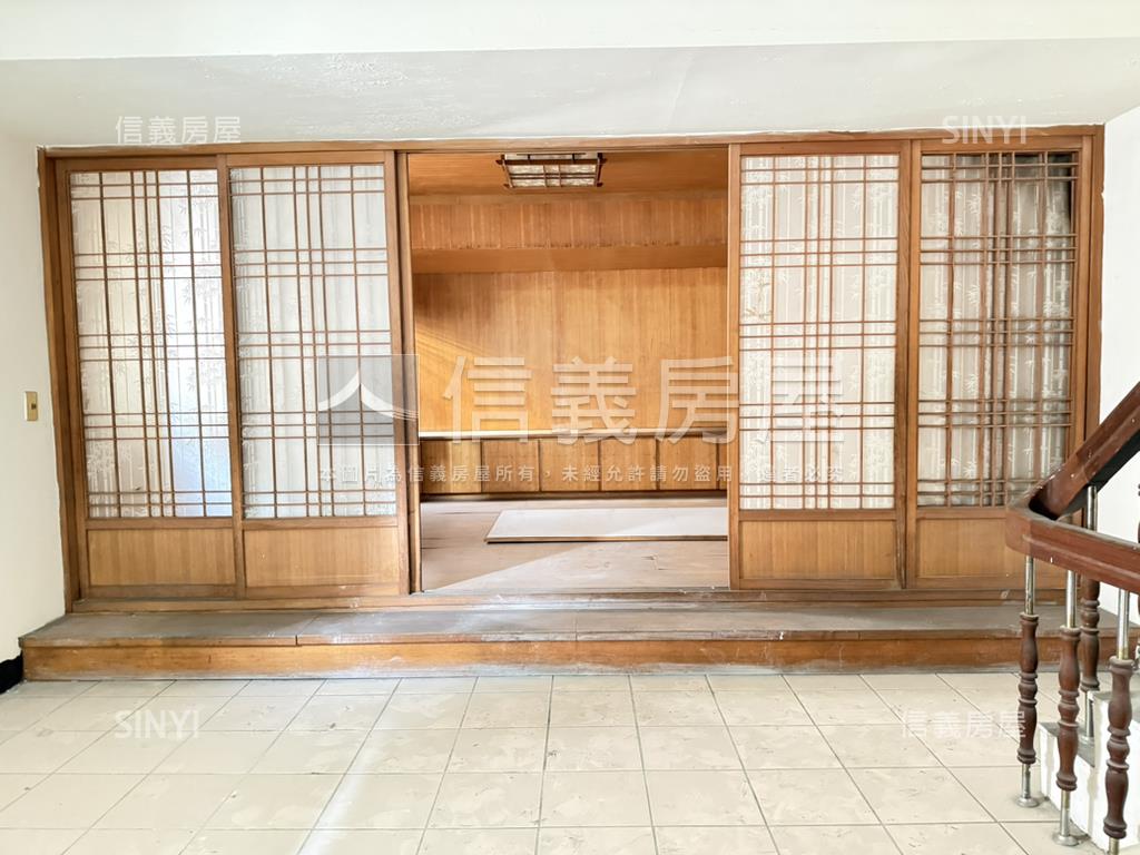 中平邊間採光大戶名邸房屋室內格局與周邊環境