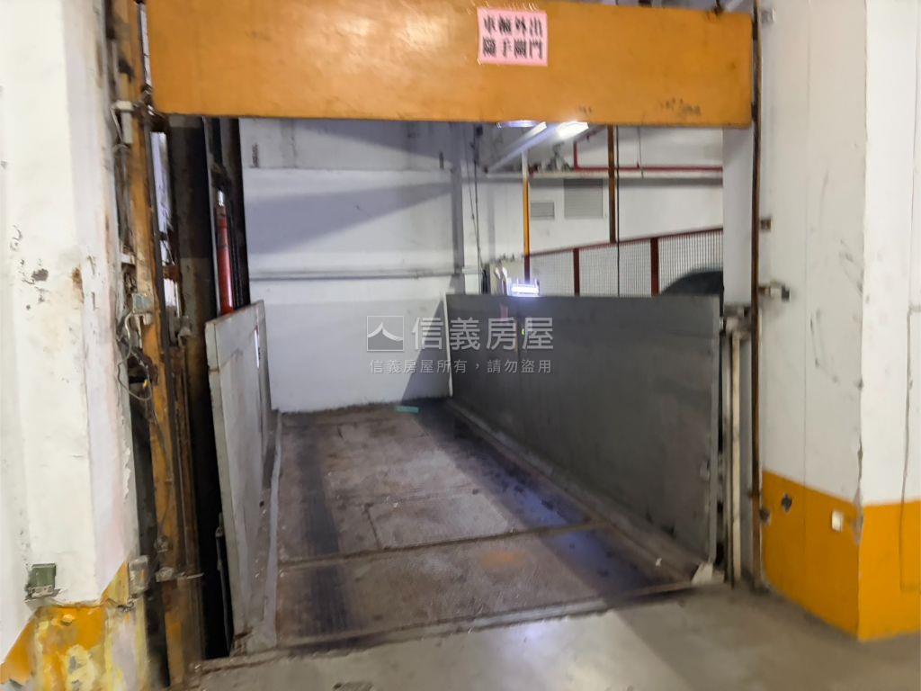 千豐大樓雙機械車位房屋室內格局與周邊環境