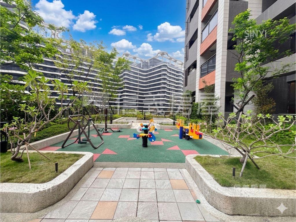 鴻灃青溫馨明亮美宅房屋室內格局與周邊環境
