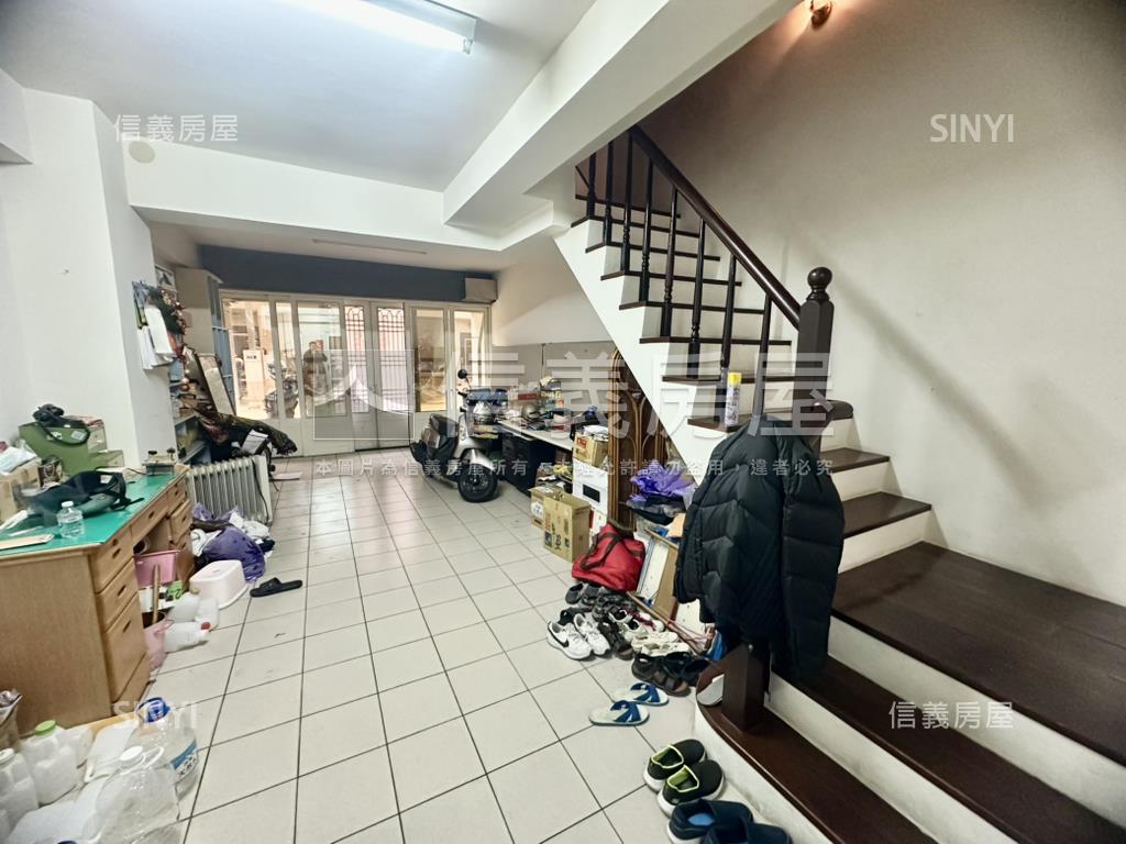 誠售近新光田低總價透天房屋室內格局與周邊環境