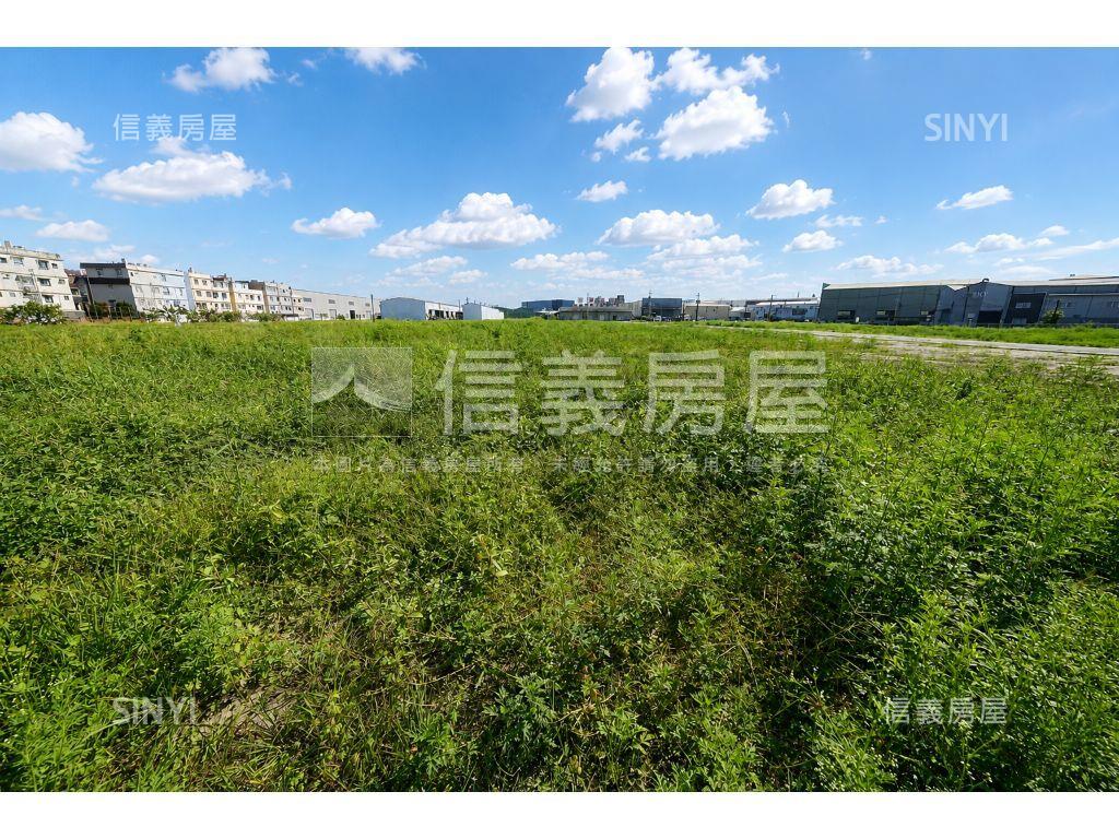 岡山捷運商貿乙工地Ａ５房屋室內格局與周邊環境