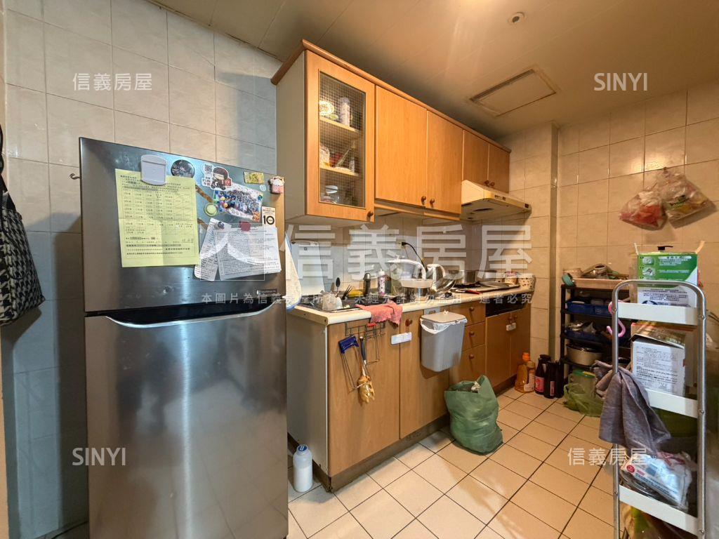 力霸質感兩房房屋室內格局與周邊環境