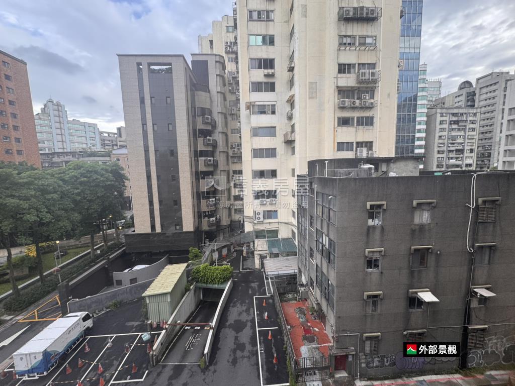復興北路大土持公寓房屋室內格局與周邊環境