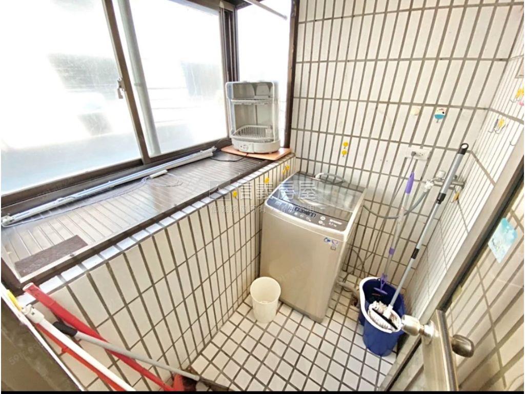 漫步勤美人文獨曬一窗暖陽房屋室內格局與周邊環境