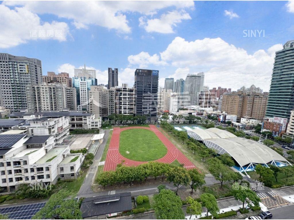 專約。京典首排大四房平車房屋室內格局與周邊環境