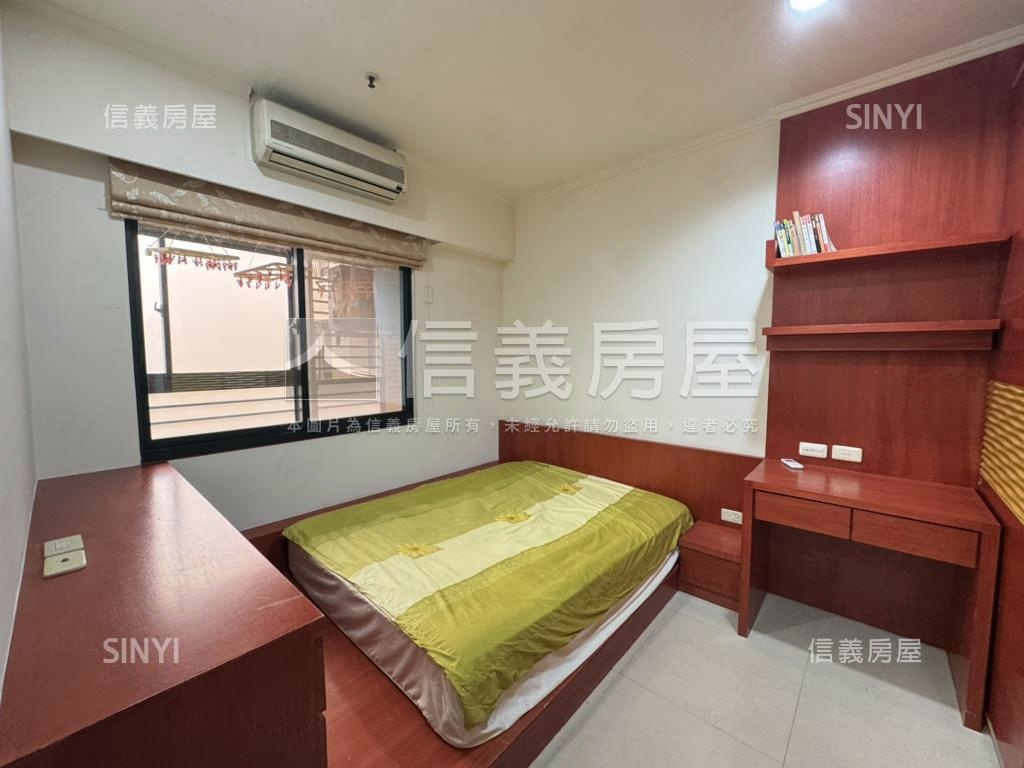 專約。京典首排大四房平車房屋室內格局與周邊環境