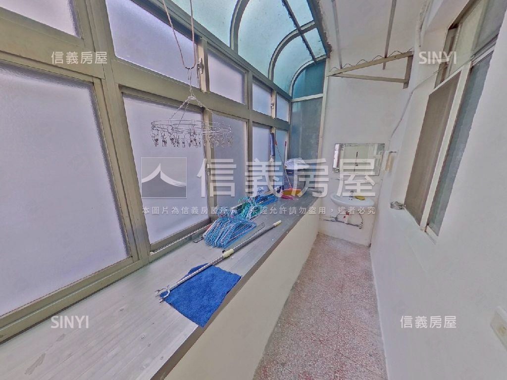 楊梅民有路稀有透天房屋室內格局與周邊環境