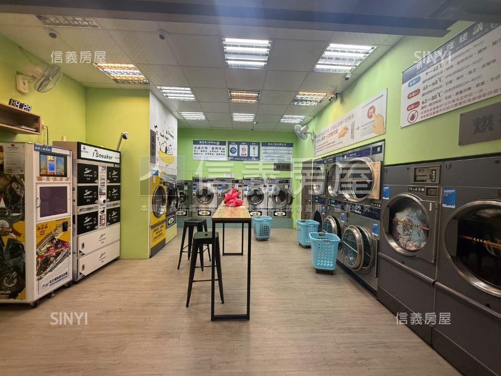 板新捷運黃金店面房屋室內格局與周邊環境