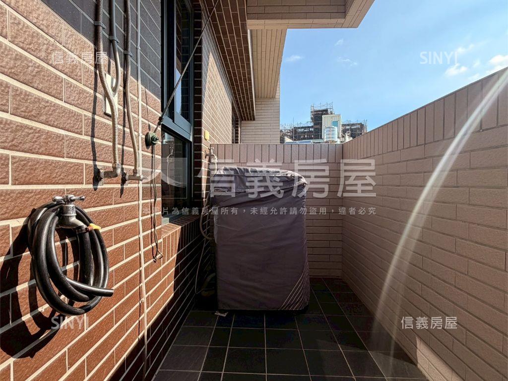 橋頭仕隆國小旁美宅平車房屋室內格局與周邊環境