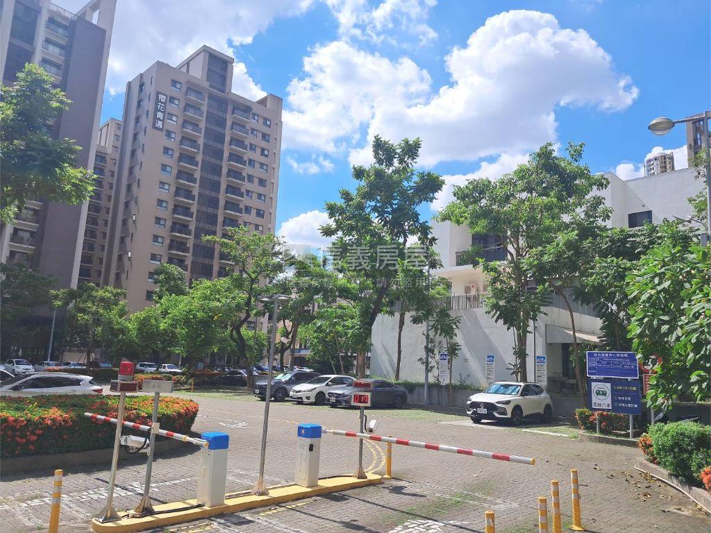 新光重劃核心樓店房屋室內格局與周邊環境