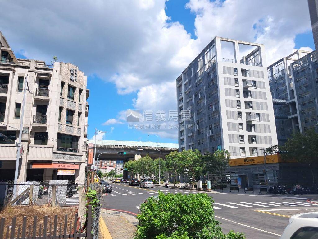 新光重劃核心樓店房屋室內格局與周邊環境