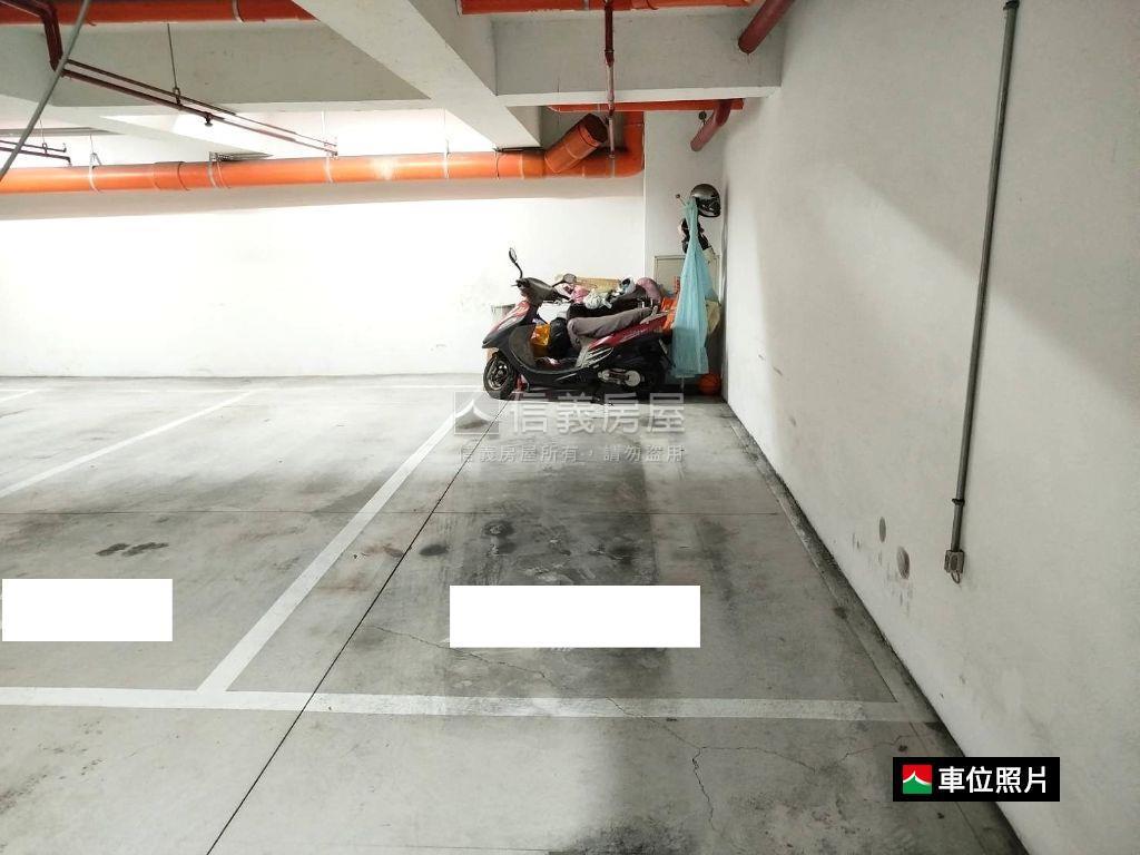 【美麗國】電梯美三房車位房屋室內格局與周邊環境