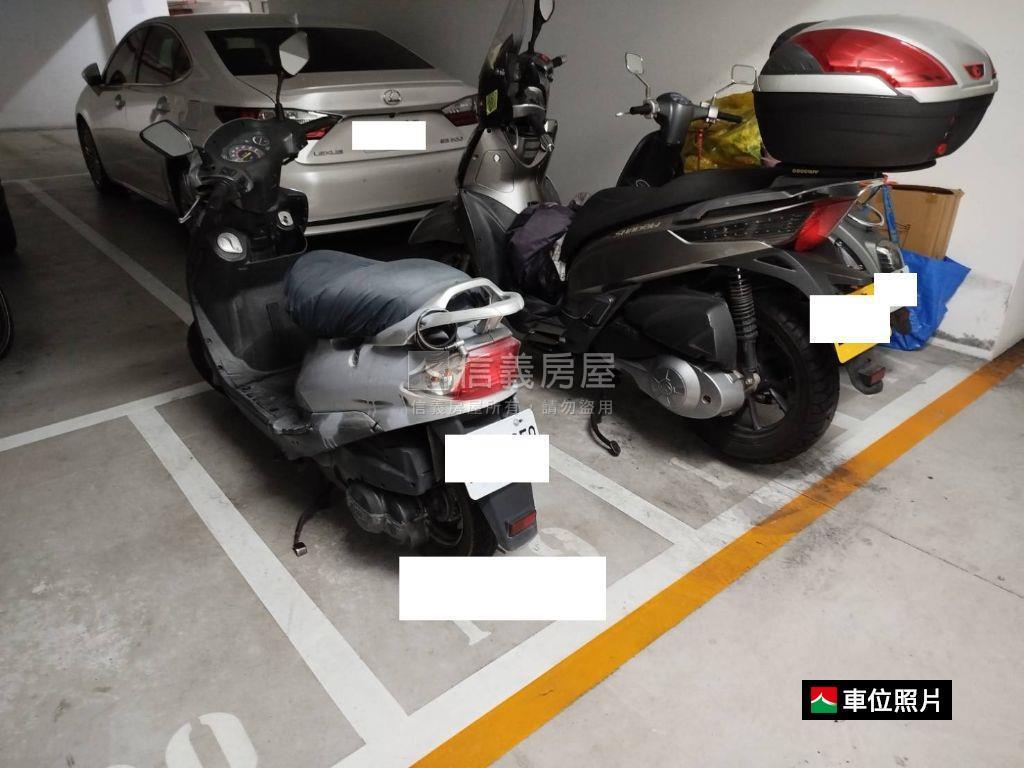 【美麗國】電梯美三房車位房屋室內格局與周邊環境
