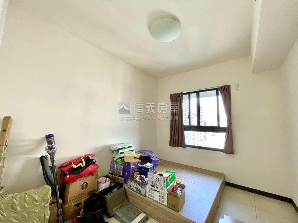 文心大慶兩房平車房屋室內格局與周邊環境