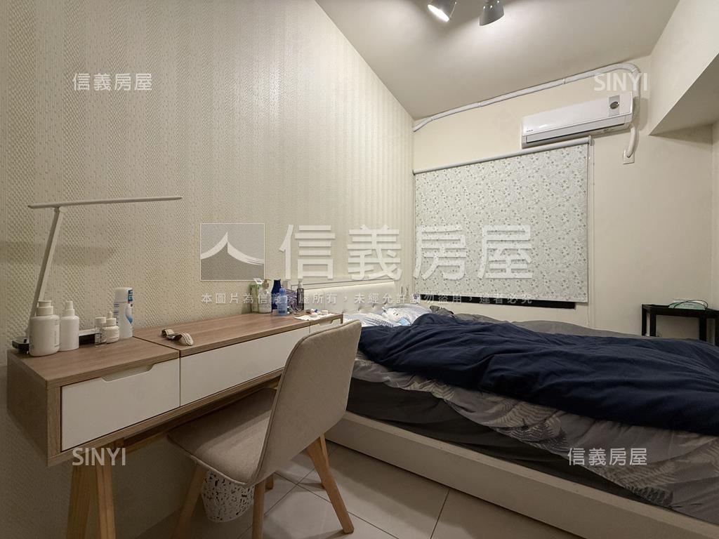 愛河旁輕屋齡大空間２房房屋室內格局與周邊環境