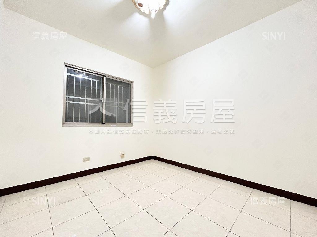 府中成都街３房車位房屋室內格局與周邊環境
