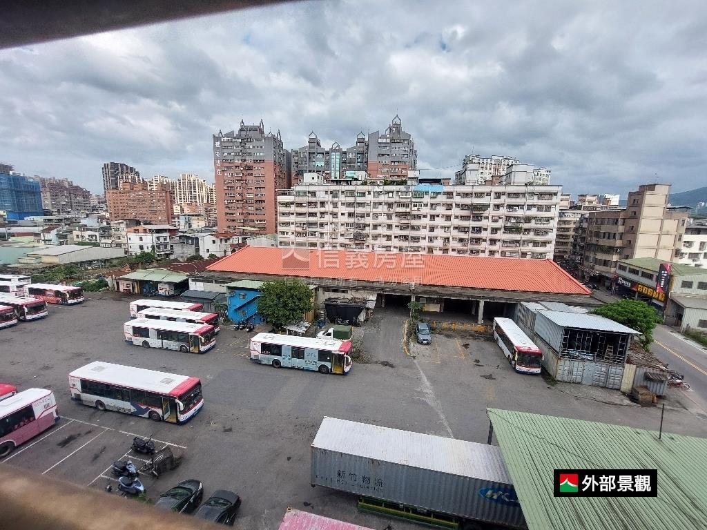 中興路電梯廠辦自用收租讚房屋室內格局與周邊環境