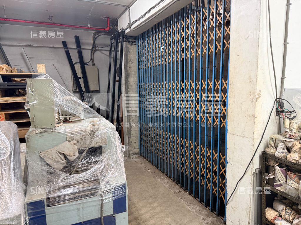 中和稀有獨棟透天廠房房屋室內格局與周邊環境