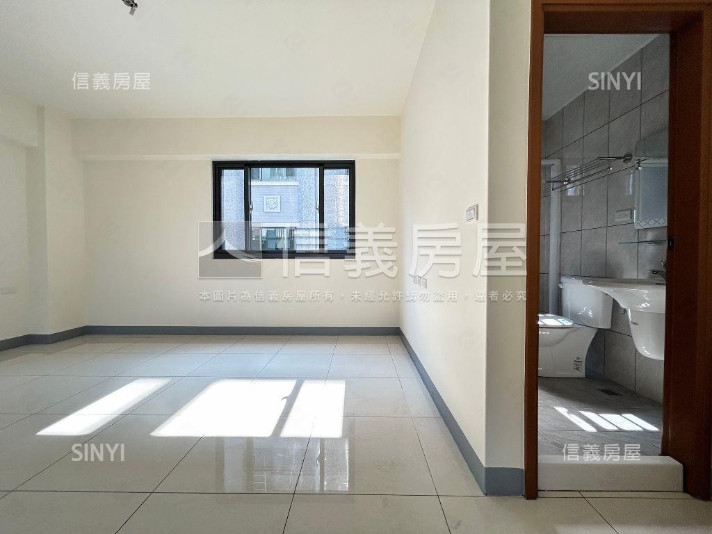 花壇全新大面寬別墅１房屋室內格局與周邊環境