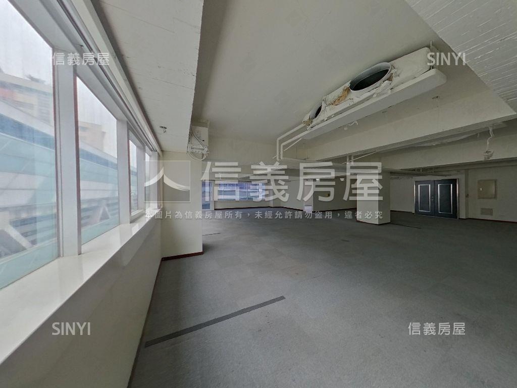 雙捷運黃金幹線商業用房屋室內格局與周邊環境