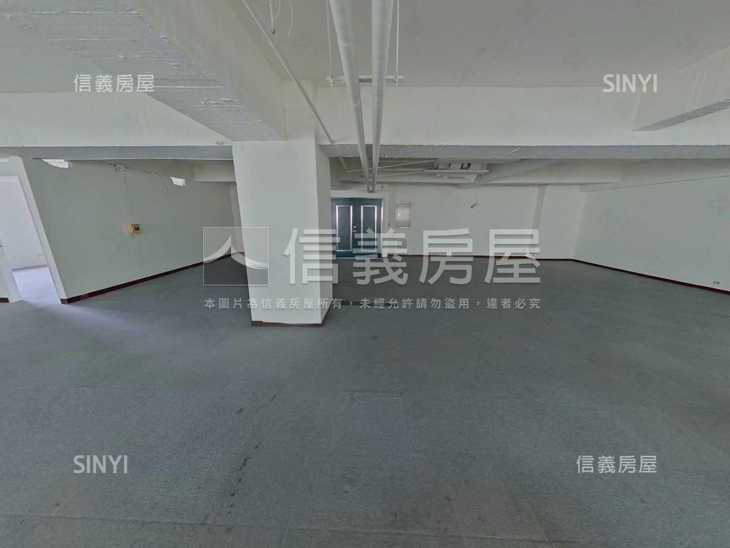 雙捷運黃金幹線商業用房屋室內格局與周邊環境