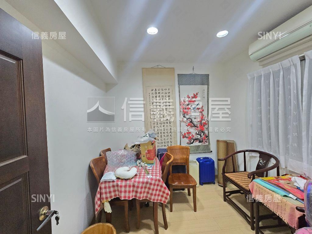 百世達三房車位房屋室內格局與周邊環境