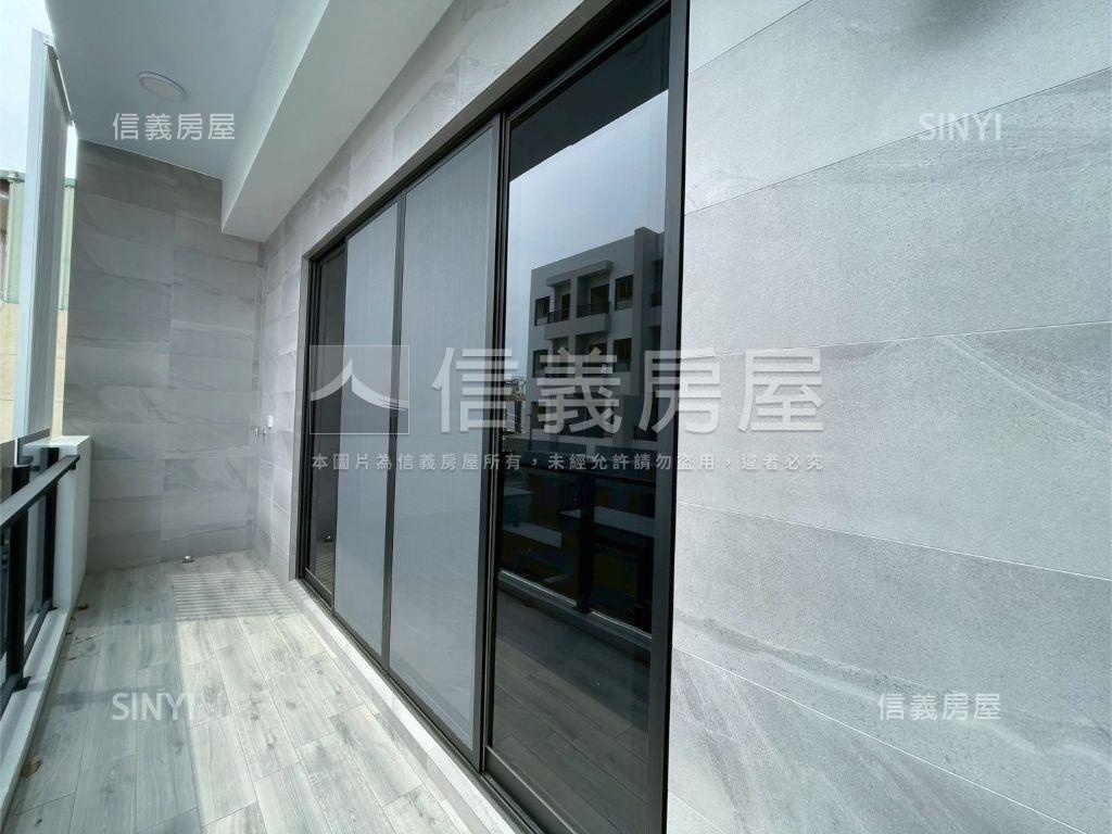 海佃面寬並排雙車墅房屋室內格局與周邊環境